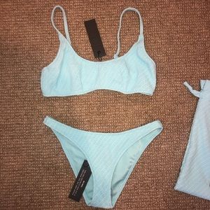 MACI AQUA SKY TRAINGL SWIMSUIT NEW!